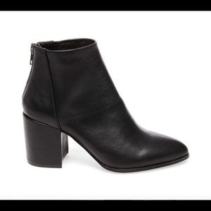 Steve Madden Gillian booties